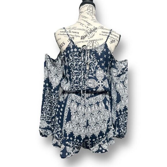 Altar’d State S Navy White Romper Cold Shoulder Floral Boho Festival Ruffle Hem - Picture 7 of 8